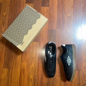 SOLD Umbro Regent SL SOLD
